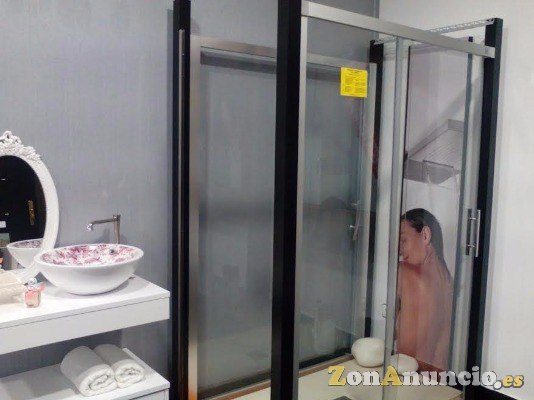 liquidación 2 mamparas por cambio de escaparate